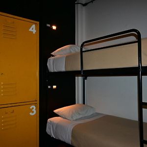 Bed 4-Bed Mixed Dormitory Room